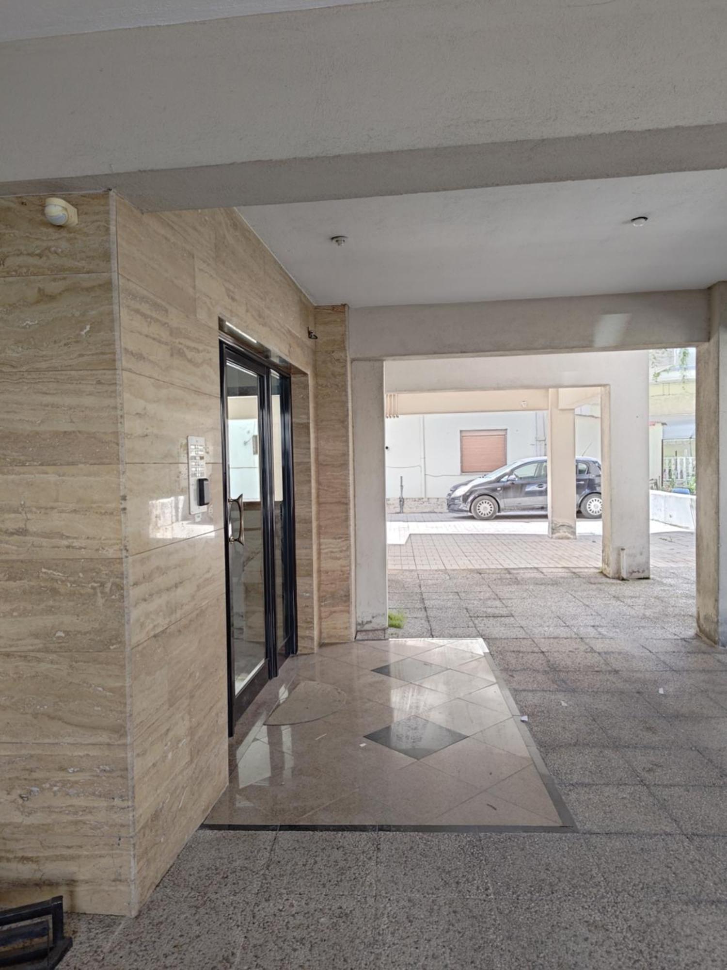 Jordan Downtown Apartment & Parking Kateríni Exterior foto
